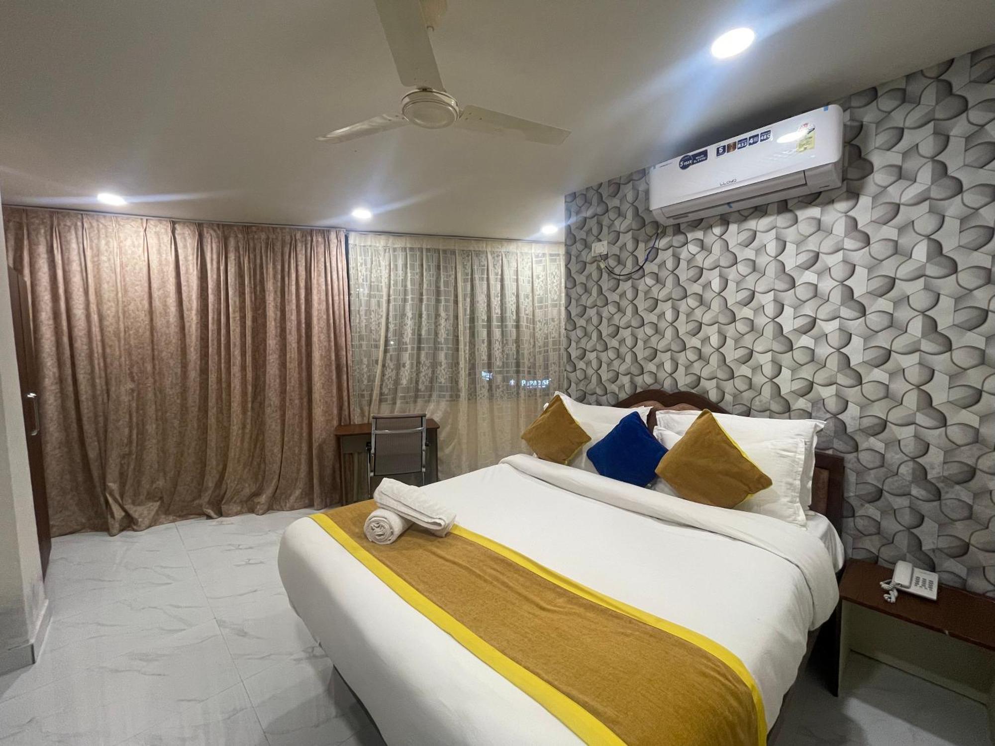 Hotel Eagle Grand Hyderabad Airport Zone 샴샤바드 외부 사진